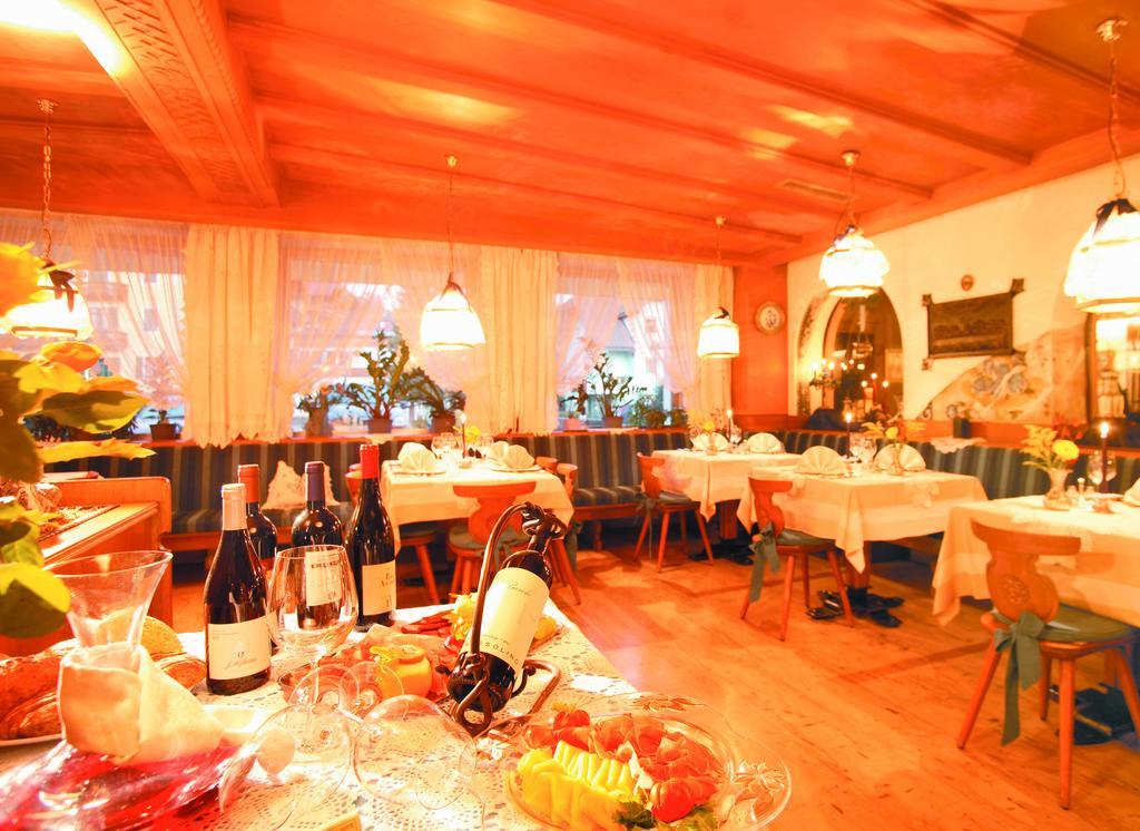 Hotel Tschurtschenthaler Dobbiaco Restaurant billede